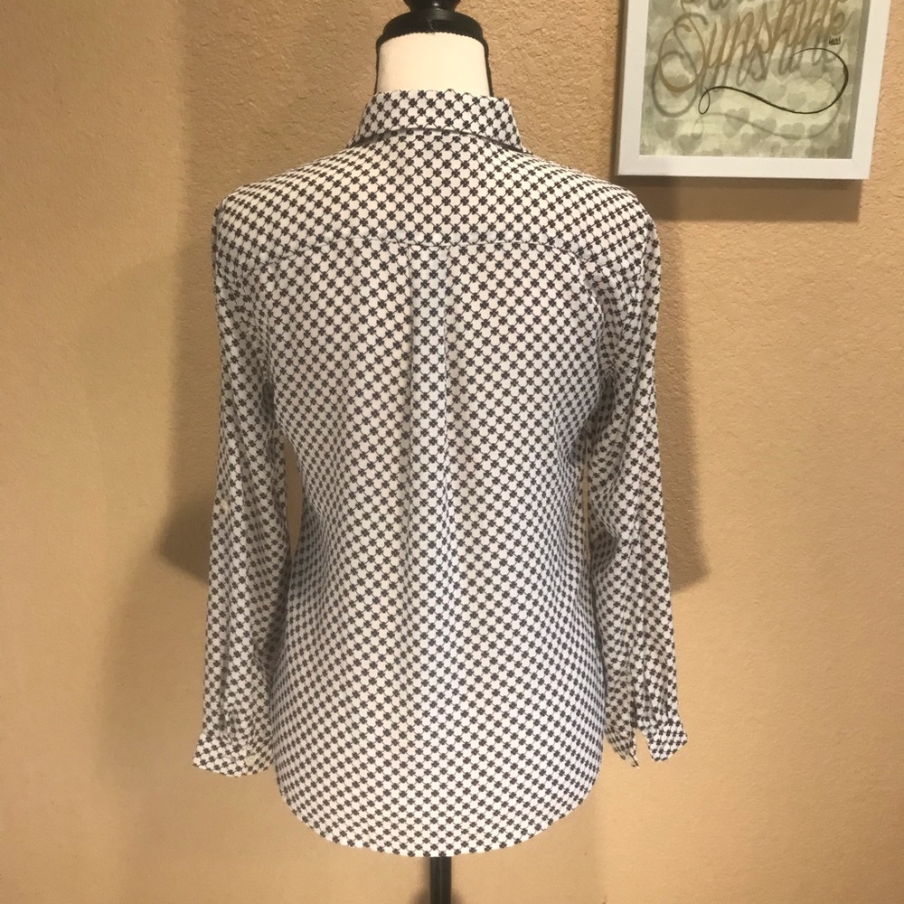 Loft Button Down Patterned Blouse Size Xsp - image 3